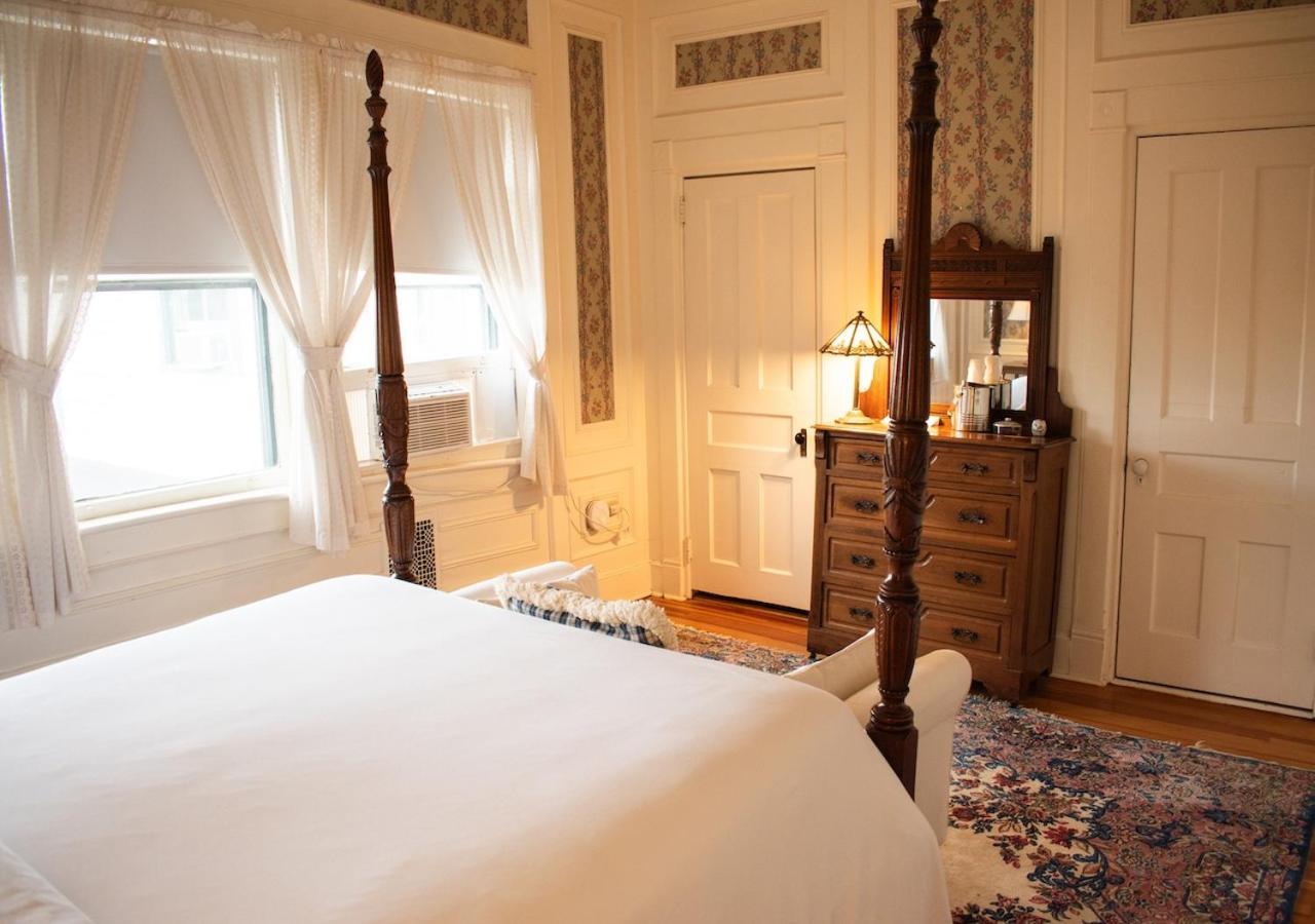 Inn Apple Tree 3*